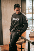 Load image into Gallery viewer, Malaya Oversized Sweatshirt (Black)
