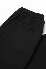 Load image into Gallery viewer, Malaya Sweatpants (Black)
